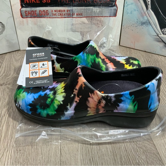 New Crocs Neria Pro II Graphic Clog Women's US Size 6, 7 205385-001 (3277) - Picture 5 of 9